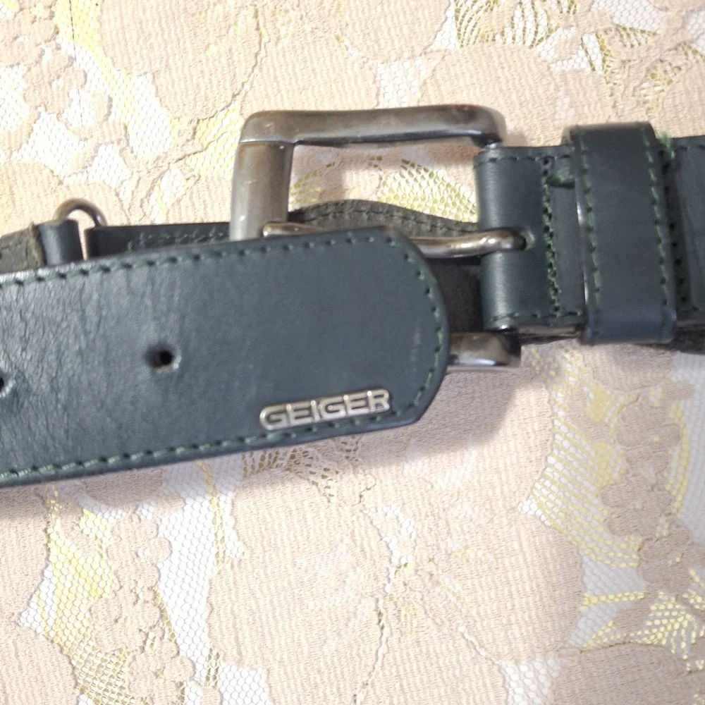 Vintage GEIGER Dark Forest Green Leather Belt Coin Accent Made in Austria 38 S/M